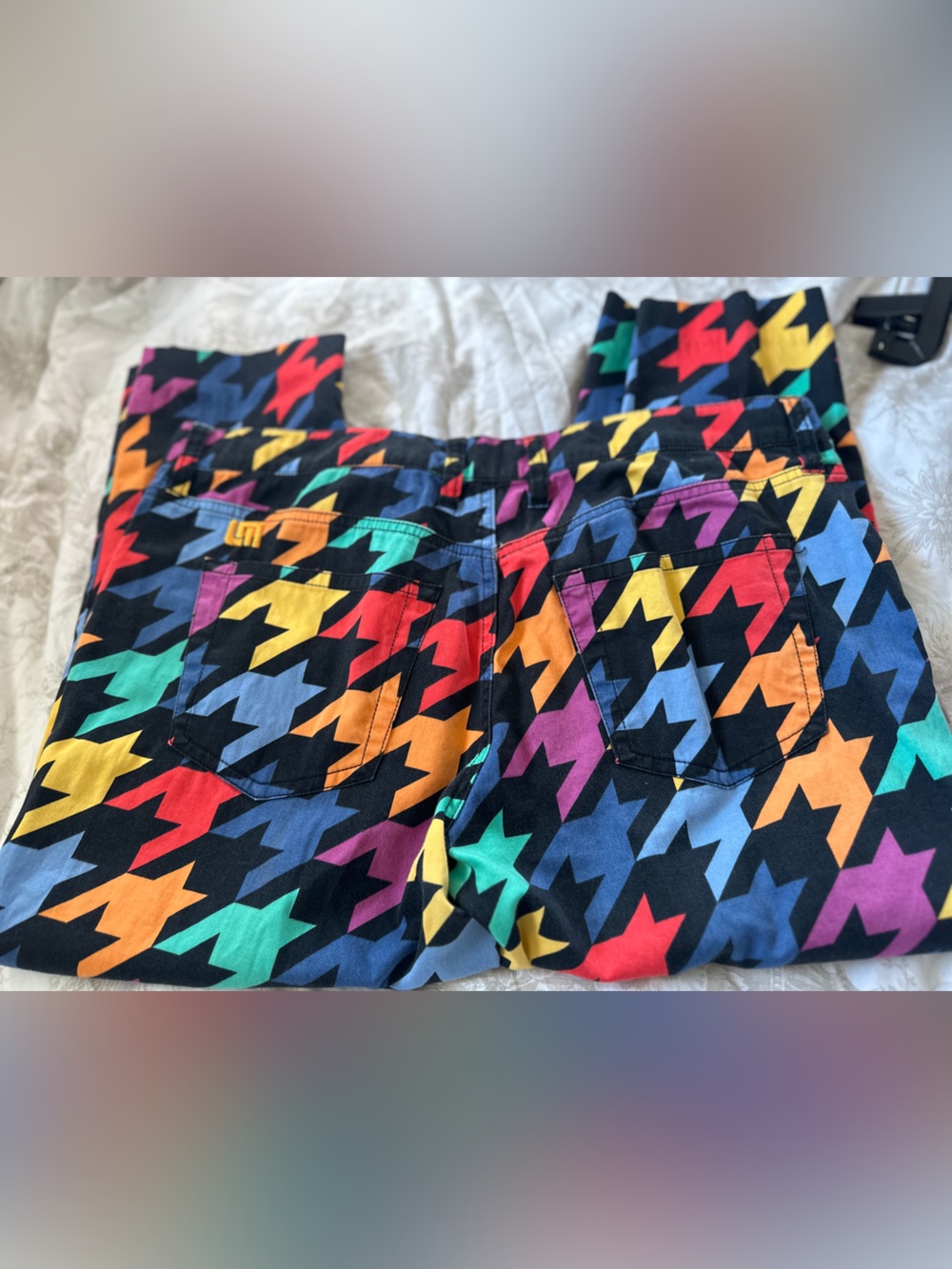 Loudmouth Multicolor Houndstooth Print Capris - Black Base